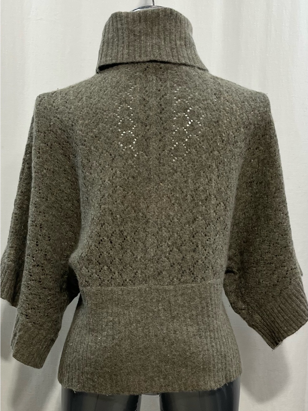 Womans Cozy grey Olive light Knit Turtleneck Poncho Sweater 71%wool work 1403 - Picture 2 of 3